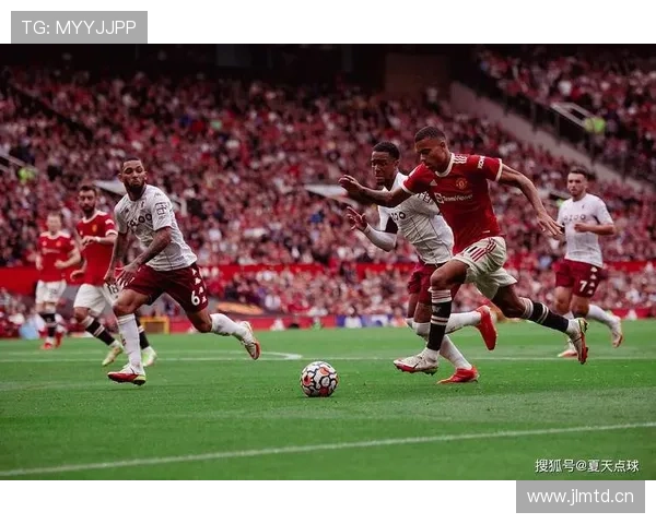 拜仁中场控场能力下滑,表面强势实则节奏混乱已逐步反映在比赛走势中 拜仁中场控场能力下滑,表面强势实则节奏混乱已逐步反映在比赛走势中