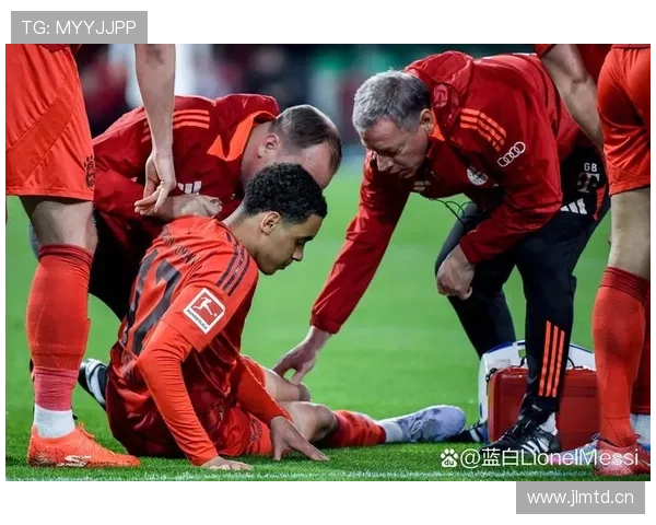 穆西亚拉 vs 贝林厄姆:全能性与技术流中场的差距解析