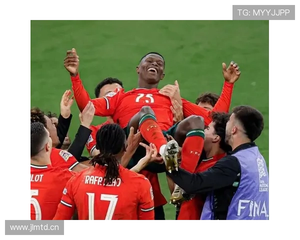 亚马尔 vs 萨卡：欧洲第一右边锋之争如何体现