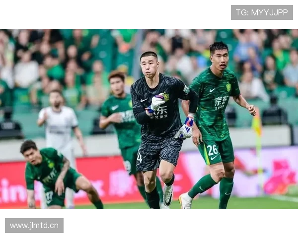 国安中场一乱，全队节奏就崩！问题真在结构失衡？