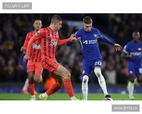 切尔西重建进程仍未完成,球队表现波动对争冠形势产生影响 切尔西重建进程仍未完成,球队表现波动对争冠形势产生影响